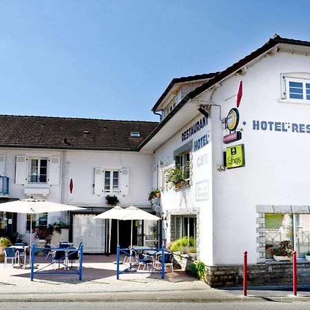 Logis Chez Germaine Hotel Geüs-d'Oloron Buitenkant foto