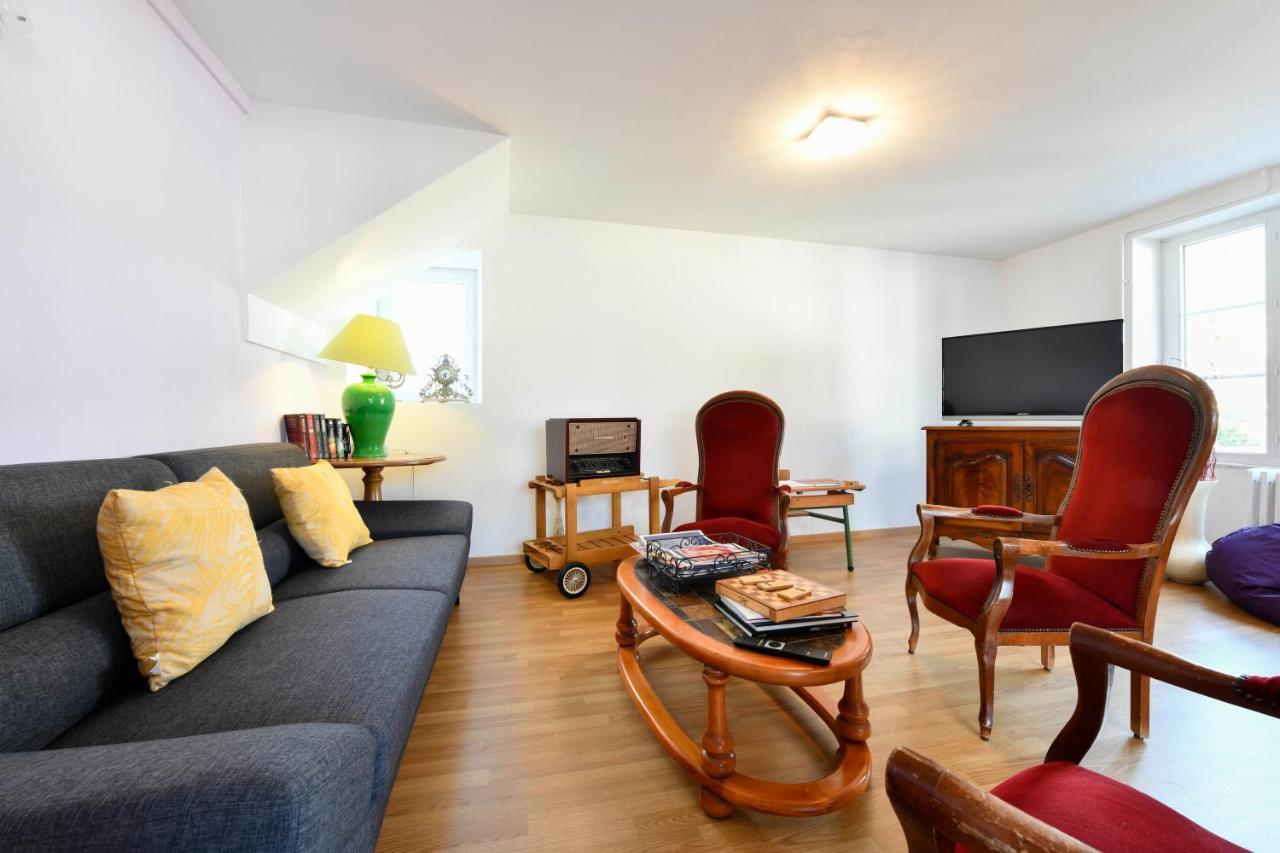 Logis Chez Germaine Hotel Geüs-d'Oloron Buitenkant foto